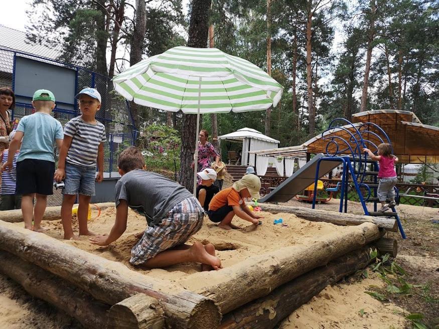Белый Берег Загородный Отель Belyy Bereg Esterno foto